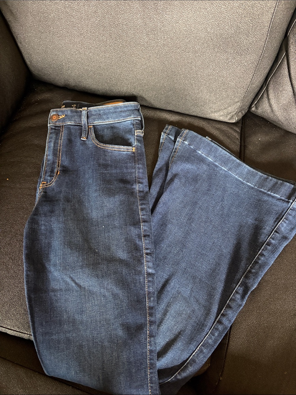 Hollister High Rise Vintage Flair Jeans